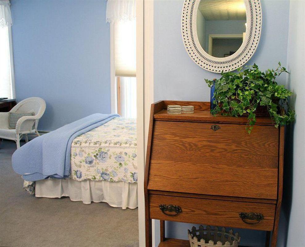 The Brewster Inn Dexter エクステリア 写真