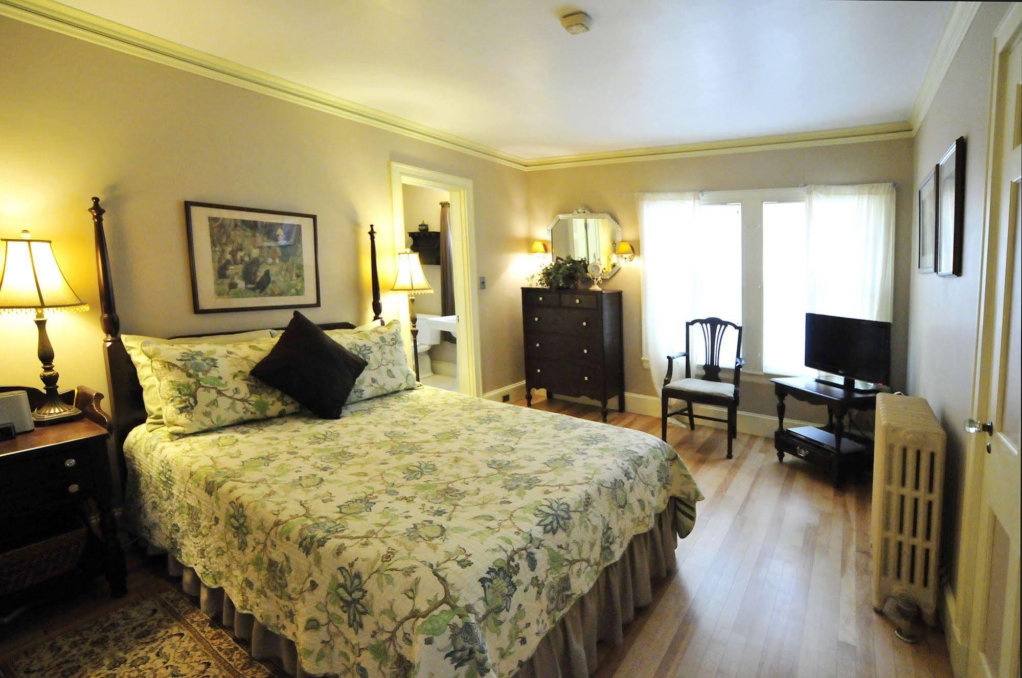 The Brewster Inn Dexter エクステリア 写真